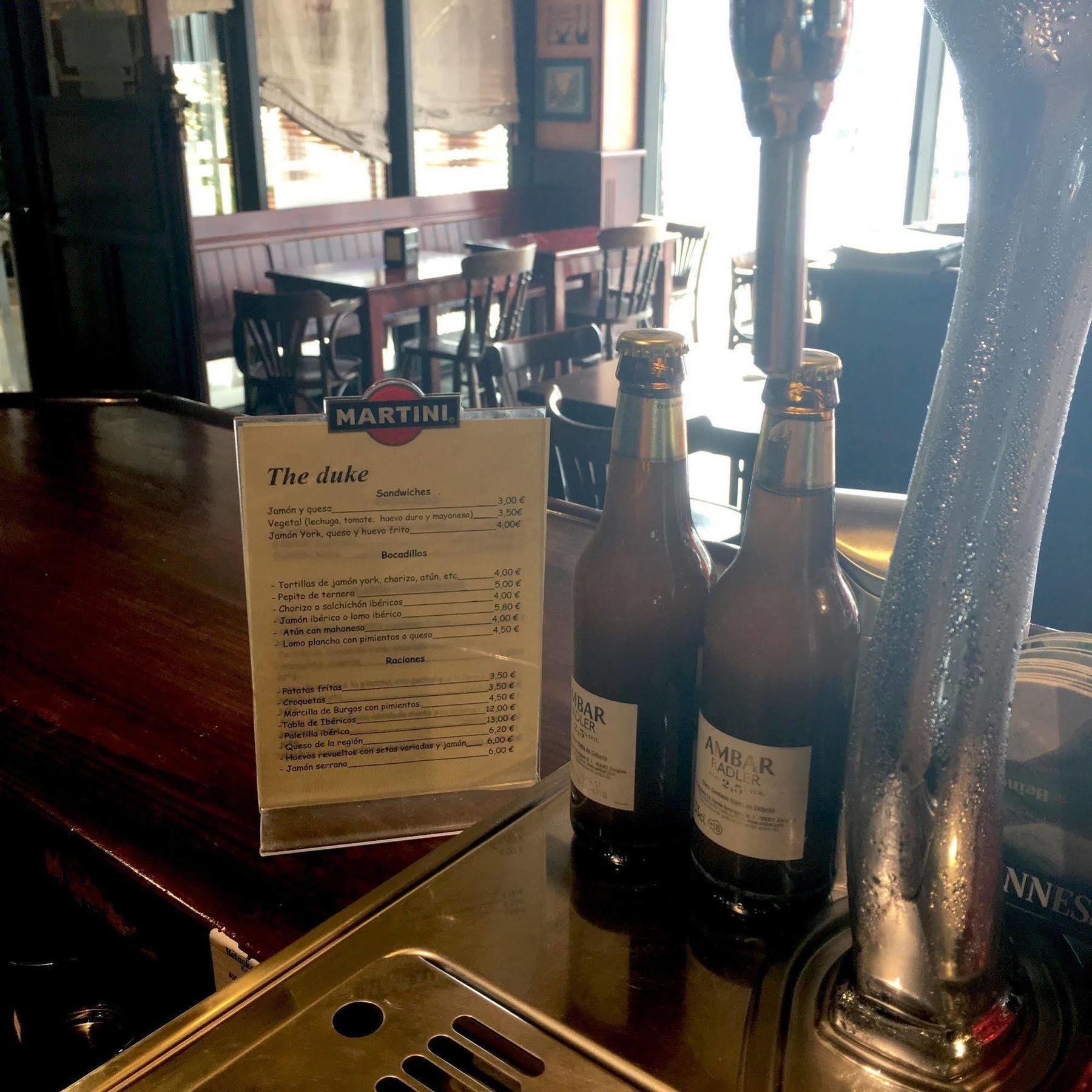 杜克德惠灵顿酒店 维多利亚-加斯特伊兹 外观 照片